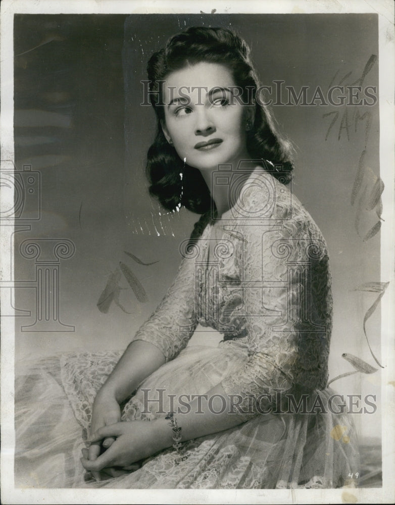 1944 Press Photo Kathleen Roche Iolanthe Opera House - Historic Images