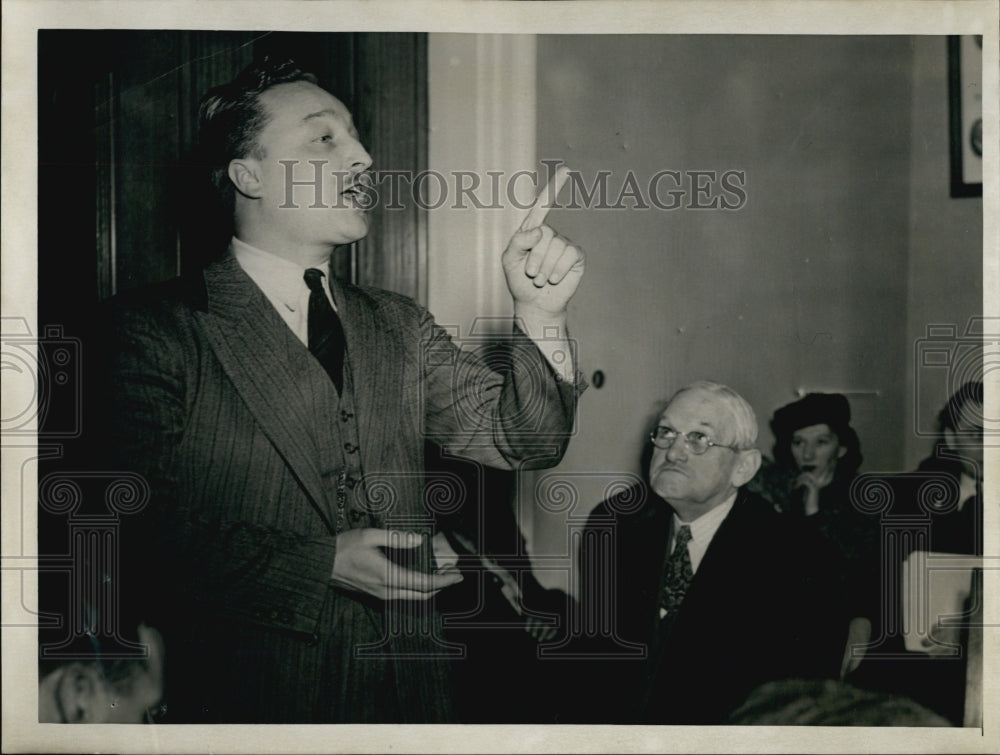 1944 Press Photo Donald Lothrop Minister at the Community Church of Boston - Historic Images