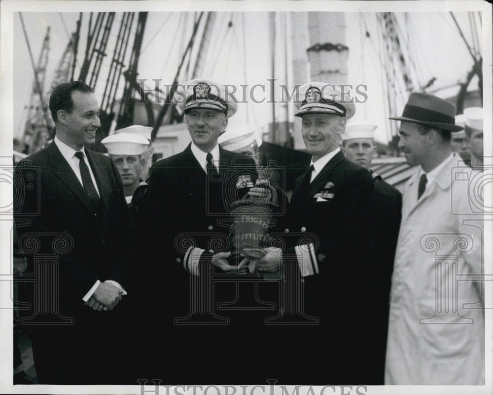 1958 Press Photo Rear Admiral Carl F. Espe and Rear Admiral Gordon McLintock - Historic Images