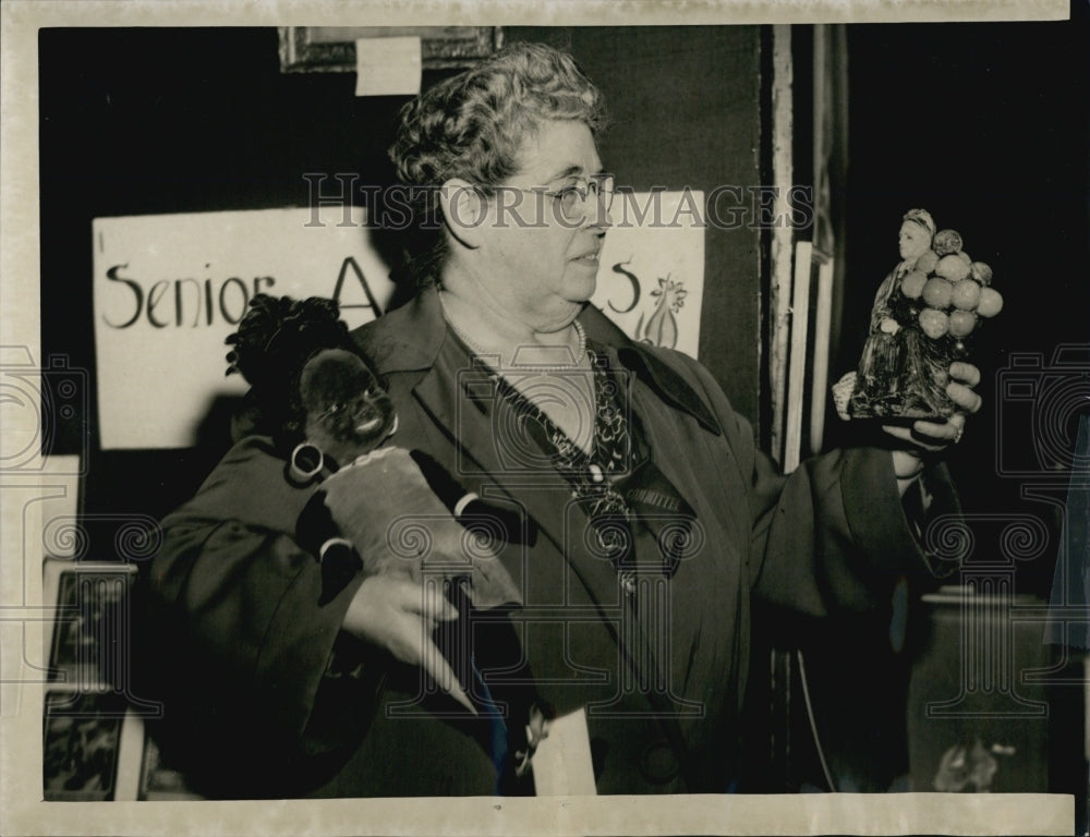 1952 Press Photo Florence Johnson, Secretary of Senior Assn. of Boston - Historic Images