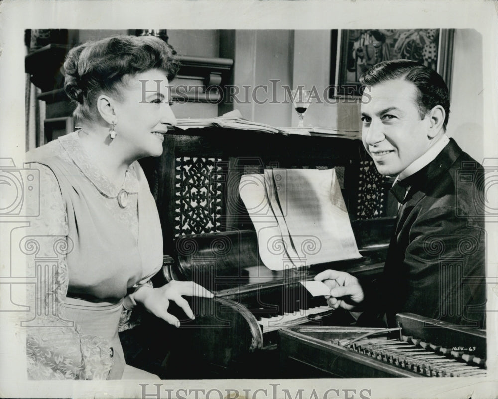 1955 Press Photo Actor Jose Ferrer &amp; an actress - Historic Images