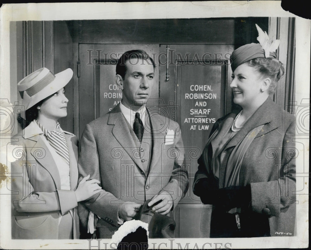 1955 Press Photo Merle Oberon,Helen Yroubel &amp; Jose Ferrer - Historic Images