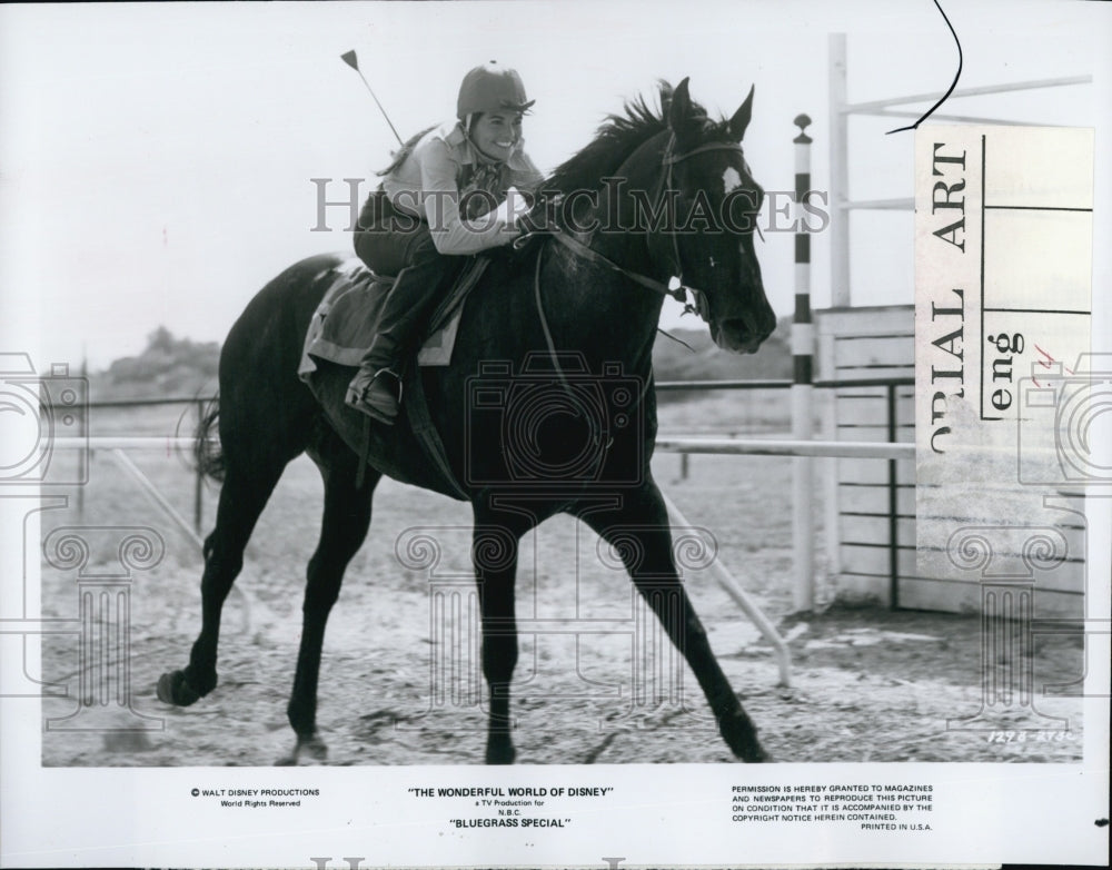 1977 Press Photo Devon Ericson in &quot;Bluegrass Special&quot; - Historic Images