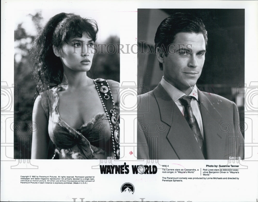 1993 Press Photo Tia Carrere In Wayne's World and Rob Lowe in Wayne's World - Historic Images