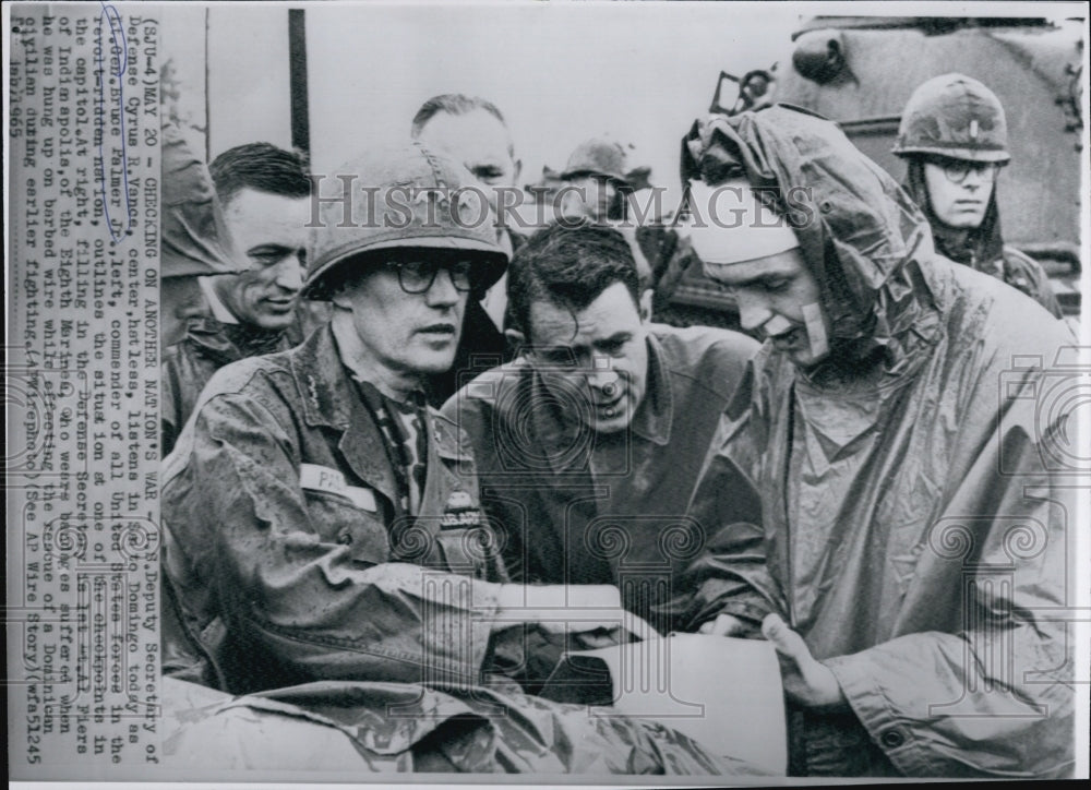 1965 Press Photo Dep Sect of Defense Cyrus Vance Lt Gen Bruce Palmer / Dominican - Historic Images