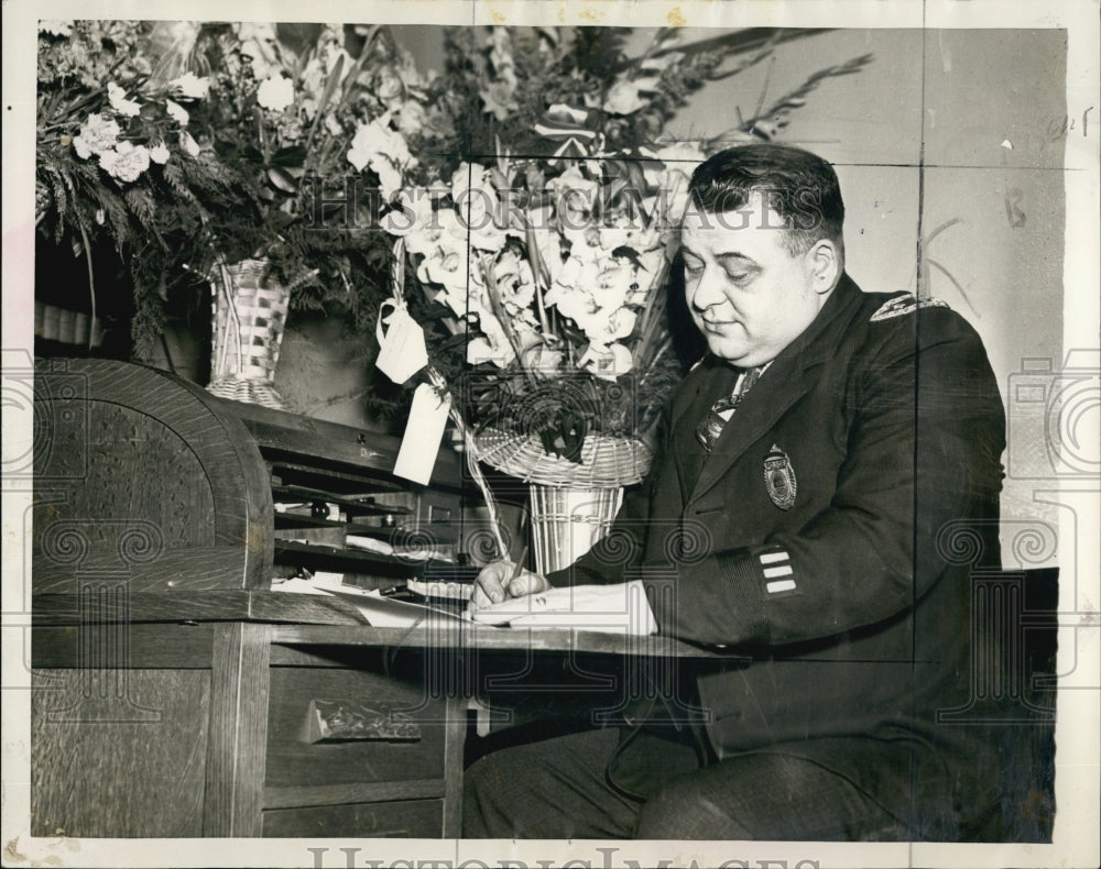 1938 Press Photo Deputy Benjamin Wall - Historic Images