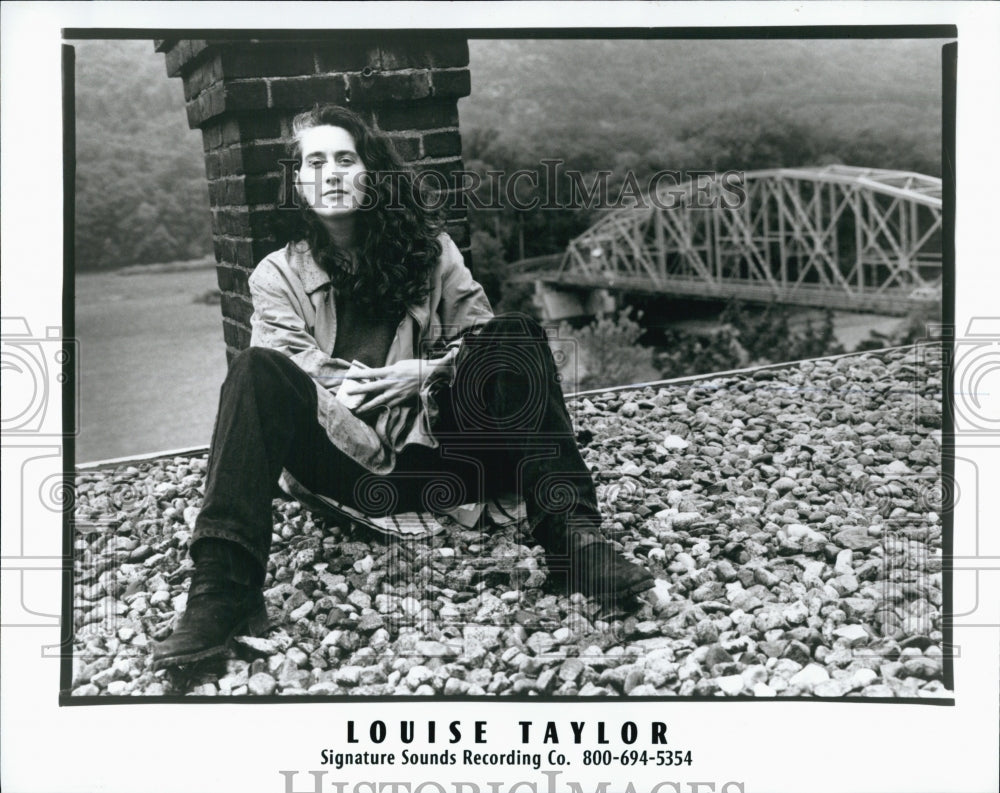 1997 Singer Songwriter Louise Taylor - Historic Images