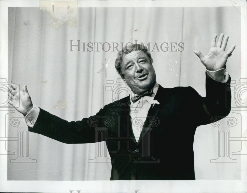 1976 Press Photo Jackie Gleason as Ralph Kramden &quot;The Honeymooners&quot; - Historic Images