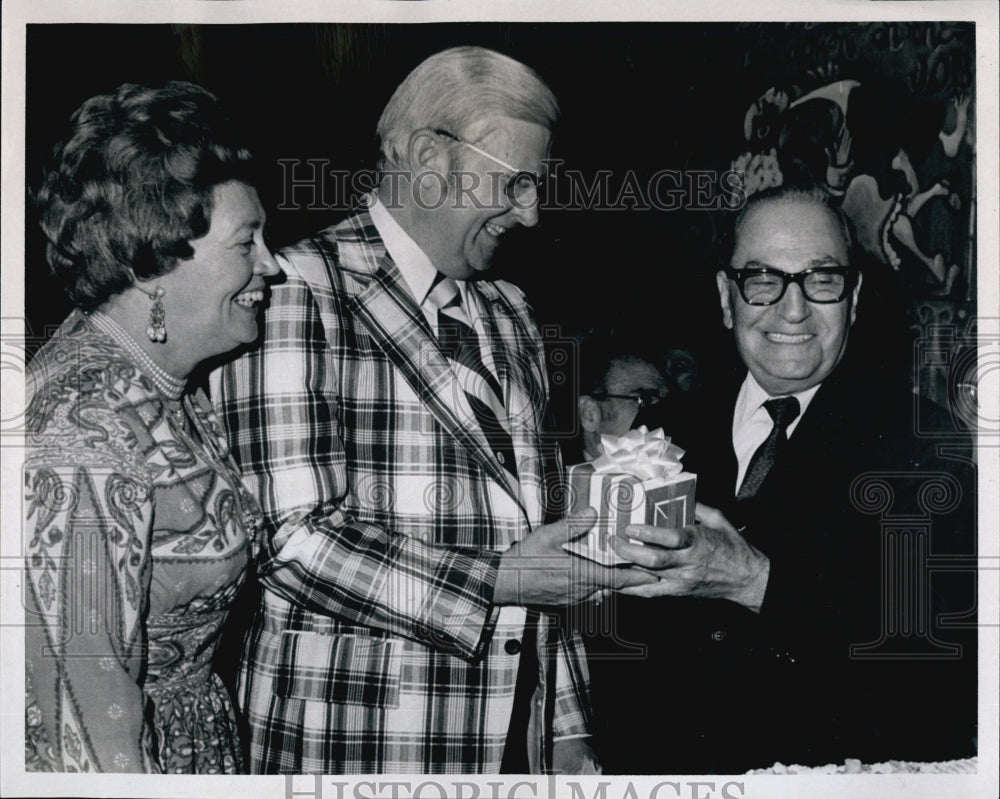 1974 Press PhotoMrs Barbara Lovewall /Harry Lovewall,Credit Union Mgr Retirement - Historic Images