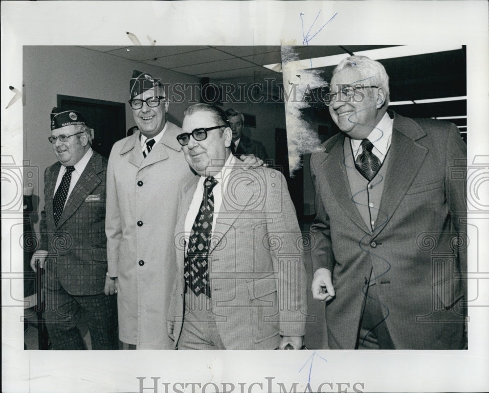 1975 Press Photo American Legion Commander James Wagonseller /Leo Malloy/ - Historic Images