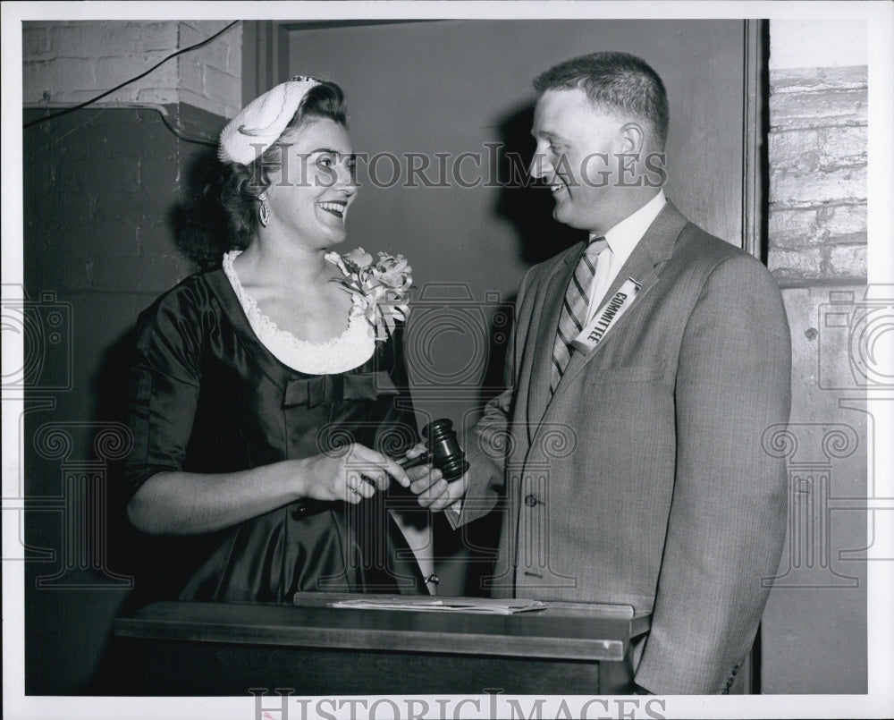 1957 Press Photo Lucille Geyer - Historic Images