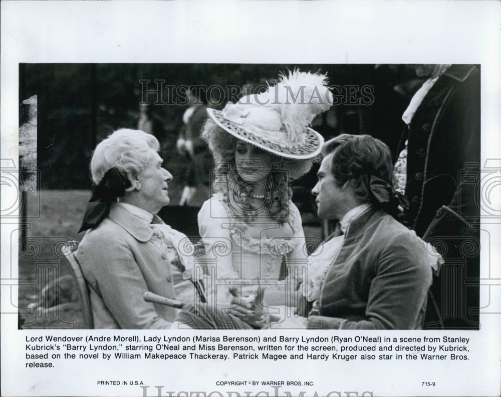 1976 Press Photo Andre Morell, Marisa Berenson, Ryan O&#39;Neal in &quot;Barry Lyndon&quot; - Historic Images