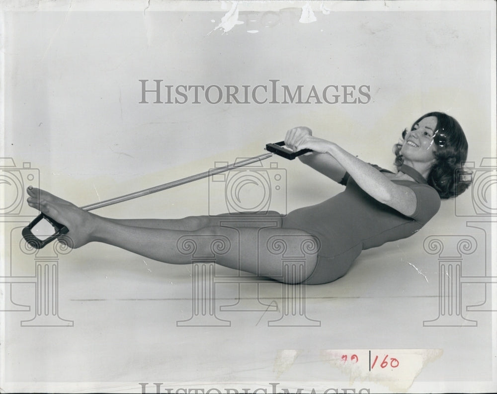 Press Photo Josephine Lowman. Health and exercise expert. - Historic Images