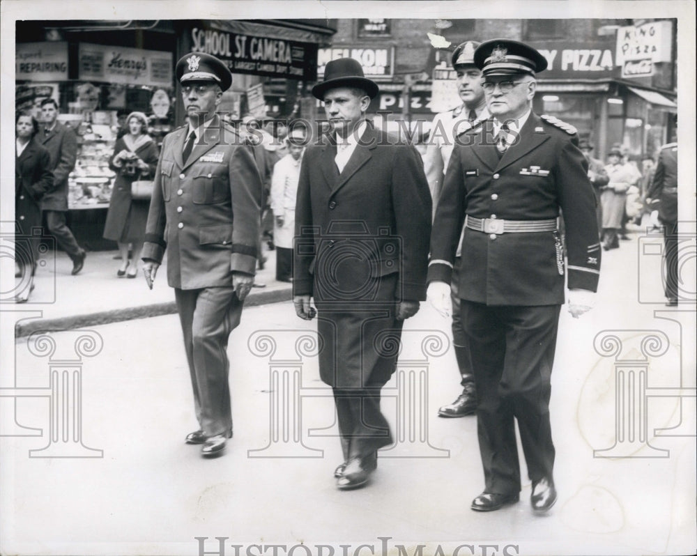 1961 Press Photo Gov Volpe Thanksgiving Services Boston Old South Meeting House - Historic Images