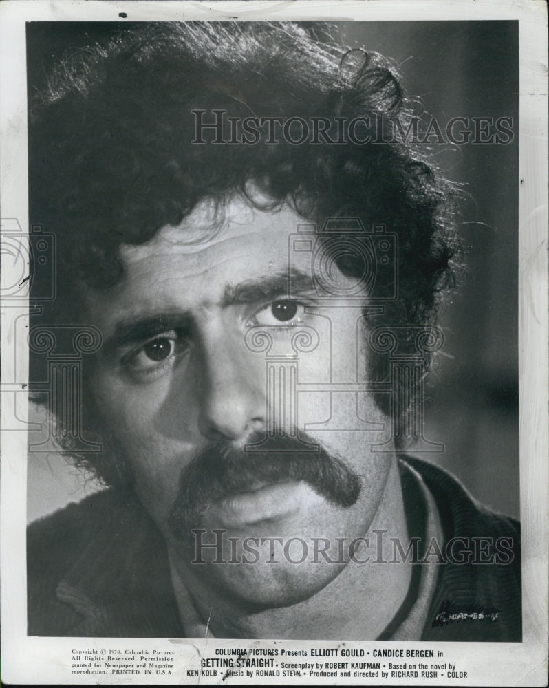 1970 Press Photo Elliot Gould stars in "Getting Straight" - Historic Images