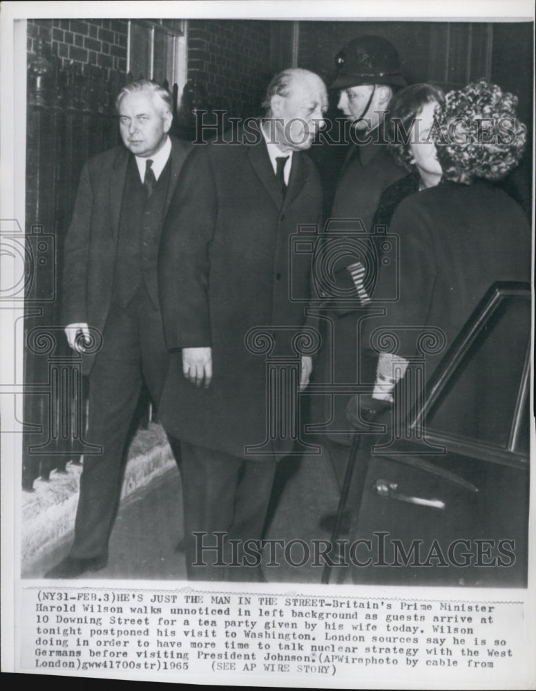 1965 Press Photo British Prime Minister Harold Wilson with wife - Historic Images