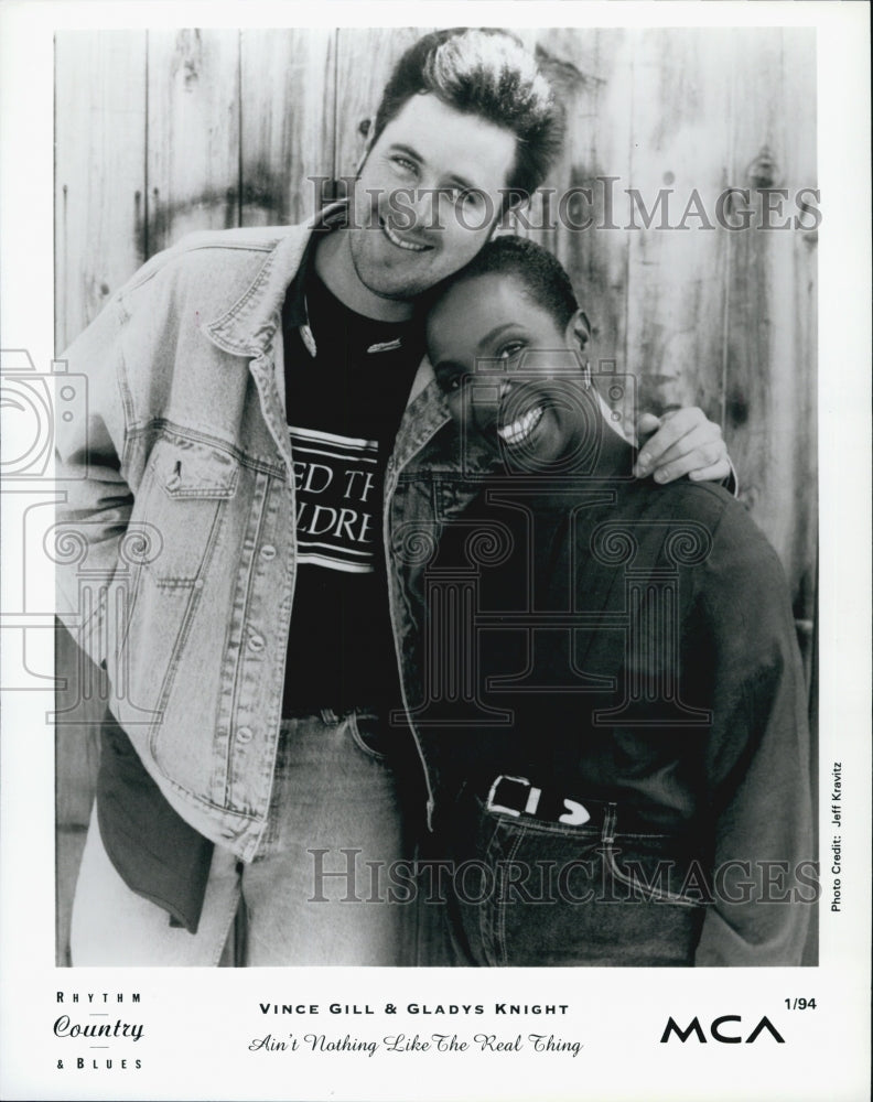 Press Photo Vince Gill &amp; Gladys Knight &quot;Ain&#39;t Nothing Like the Real Thing&quot; - Historic Images