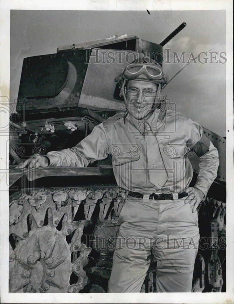 1947 Press Photo Senator Theodore Green (RI) at War Games - Historic Images