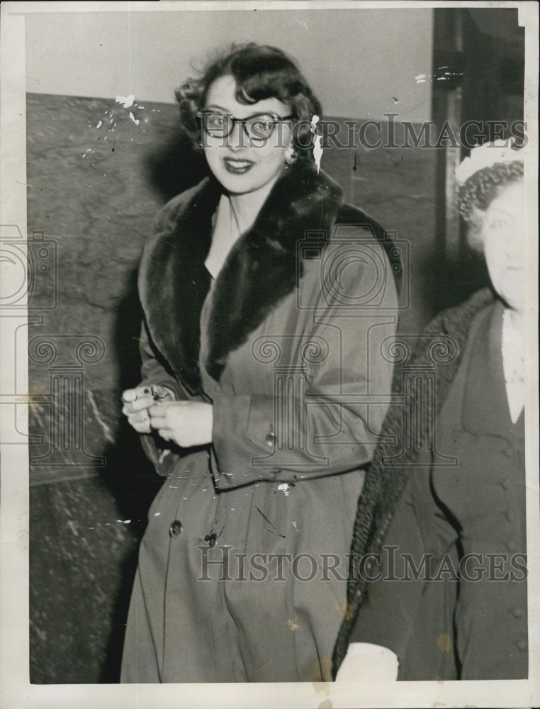 1950 Press Photo Cynthia Channen for her divorce case - Historic Images