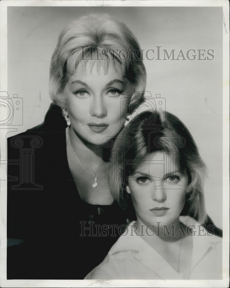 1959 Press Photo Ann Sothner &amp; Daughter Trish - Historic Images