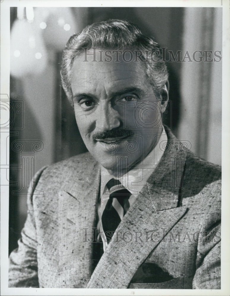 1985  Photo Actor Hal Linden  in "Blacke's Magic" - Historic Images