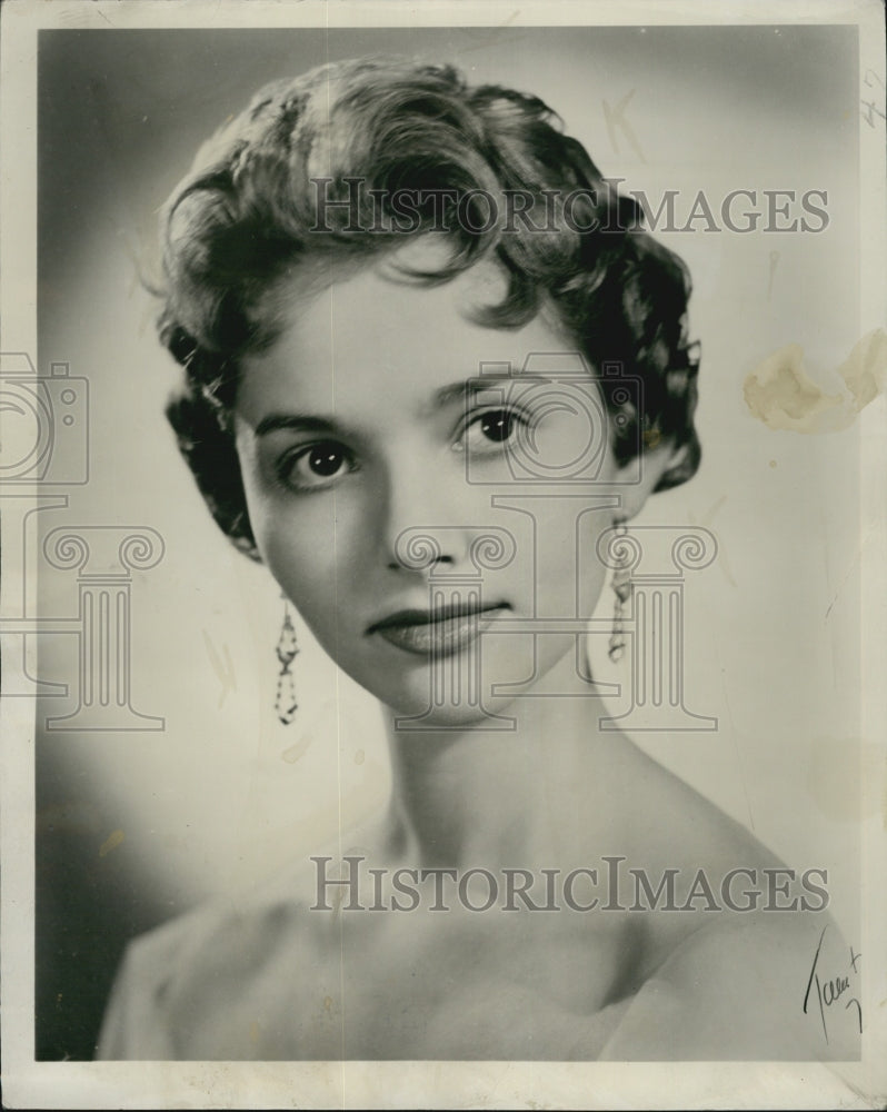 1956 Press Photo Actress Toby Sommers in "The Pajama Game" - Historic Images