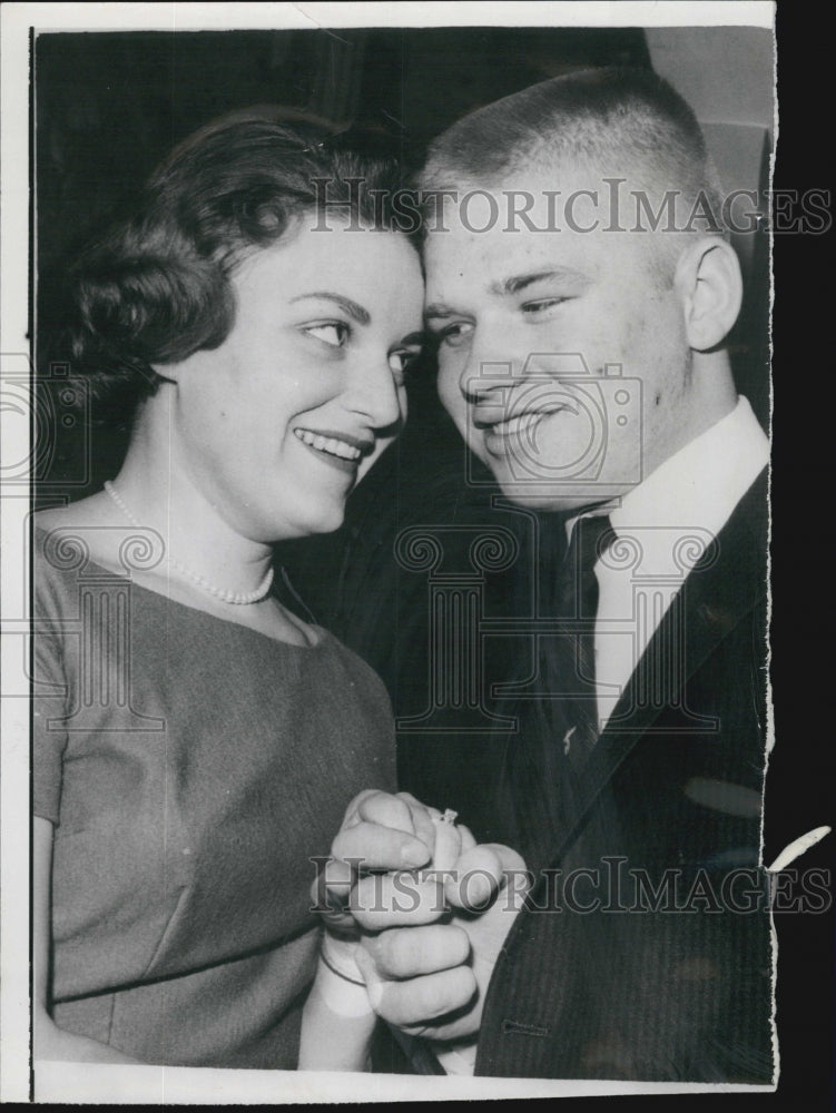 1959 Press Photo Nancy Humphrey &amp; fiance Bruce Solomonson - Historic Images