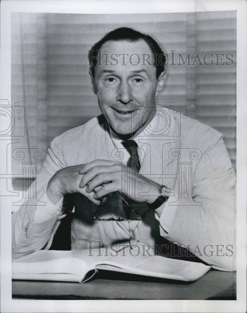 1951 Press Photo John P Davies Career Diplomat with State Dept - Historic Images