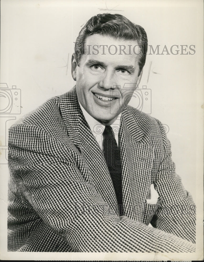 1962 Press Photo Jack Smith Stars In Queen For A Day On ABC TV Network - Historic Images