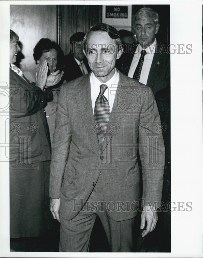 1990 Press Photo George Martell - Historic Images