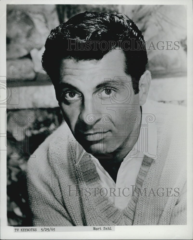 1965 Press Photo Comedian Mort Sahl - Historic Images