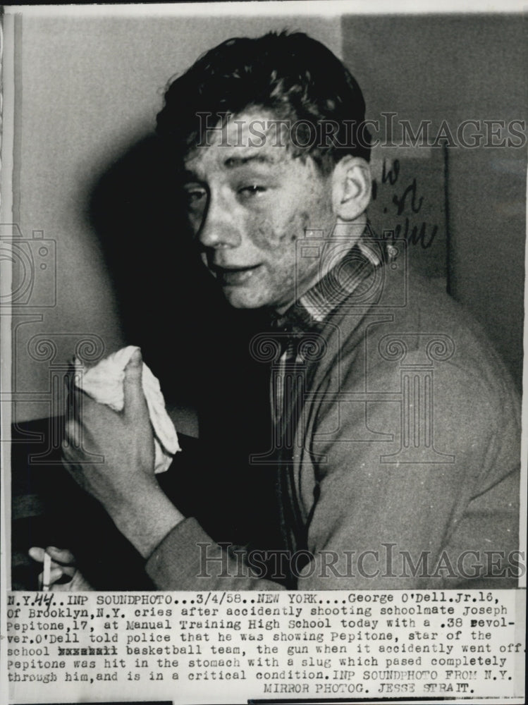 1958 Press Photo George O&#39;Dell Jr Crying After Shooting School Mate Joseph Pepit - Historic Images