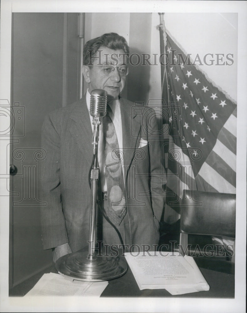 1953 Press Photo Counsel Joseph Mayper,testified in Dock Strike Inquiry. - Historic Images