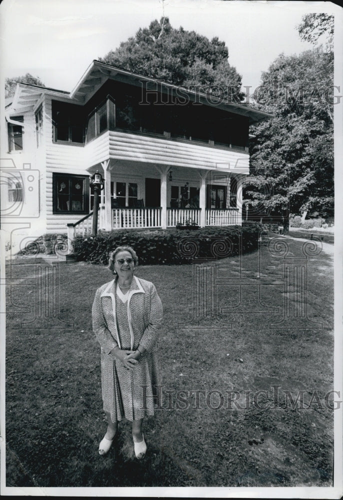 1975 Press Photo Unknown - Historic Images