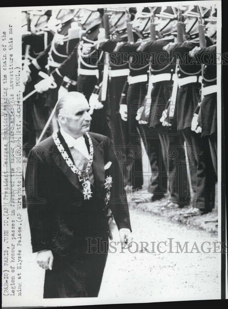 1969 Press Photo french Pres Georges Pompidou at Elysee Palace - Historic Images