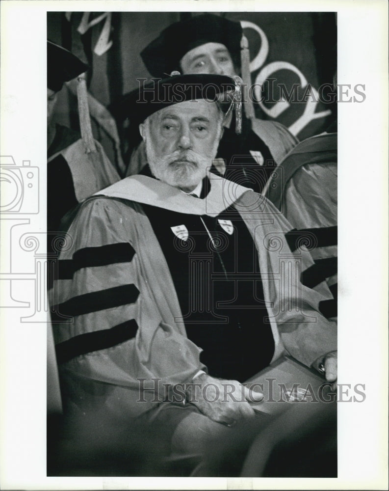 1986 Press Photo Arthur G. B. Metcalf at dedication of Metcalf Center of Science - Historic Images