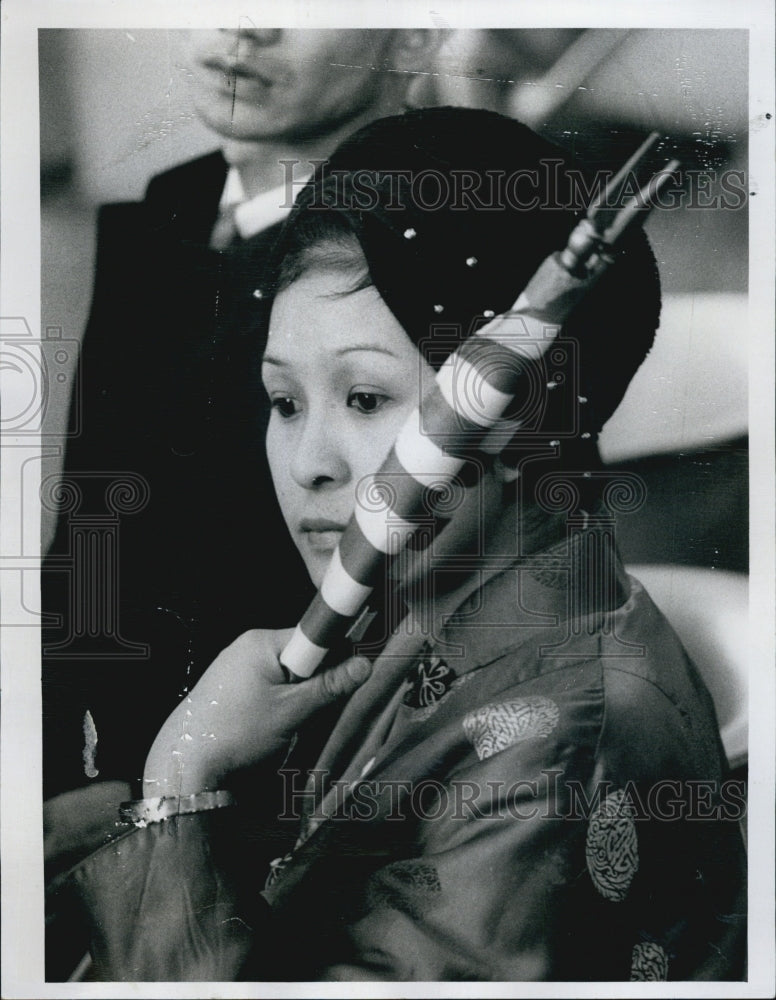 1971 Press Photo Filipino mom Apolinario Gregorio - Historic Images