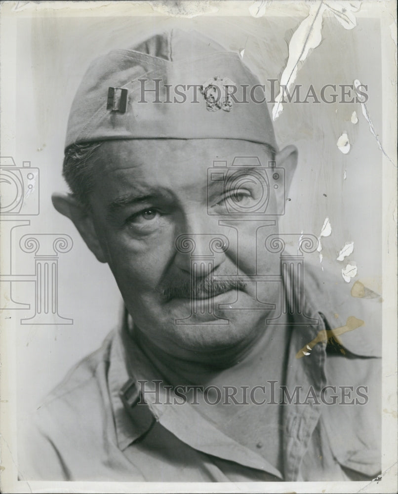 1950 Press Photo Robert Burton as Doc in &quot;Mister Roberts&quot; - Historic Images