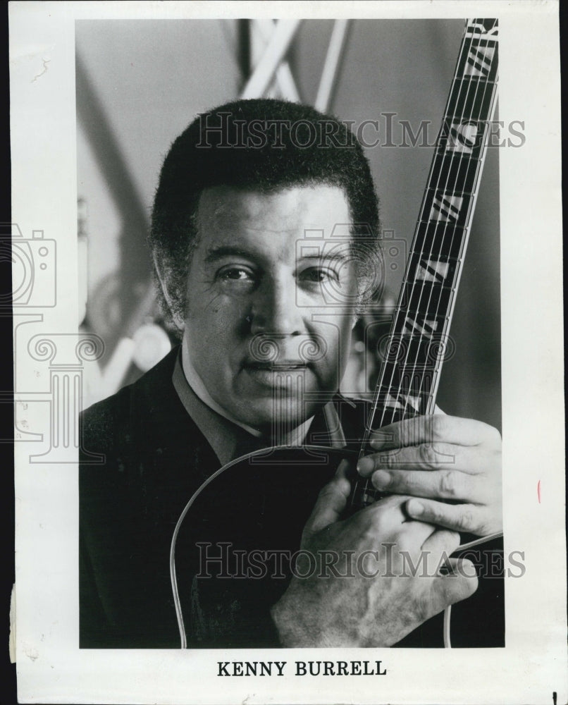 1987 Press Photo Jazz musician, Kenny Burrell in concert - Historic Images