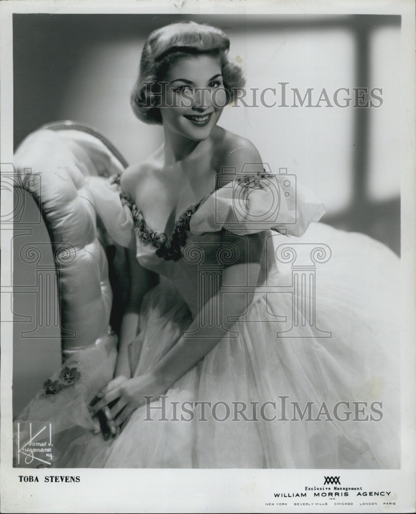 1955 Press Photo Colouretura singer Toba Stevens - Historic Images