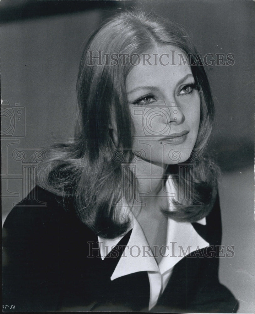 1971 Press Photo Actress Virna Lisi for "The Statue" - Historic Images