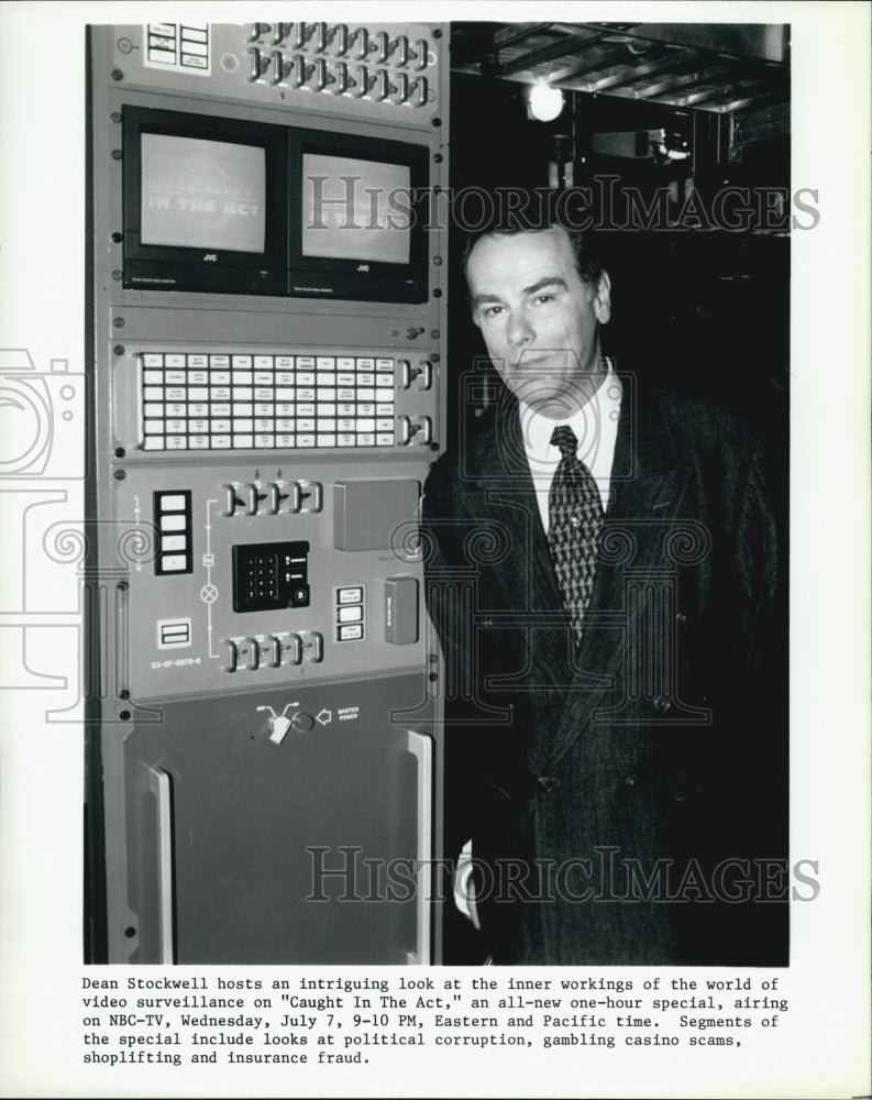 Press Photo Dean Stockwell IN &quot;Caught in the Act&quot; - Historic Images