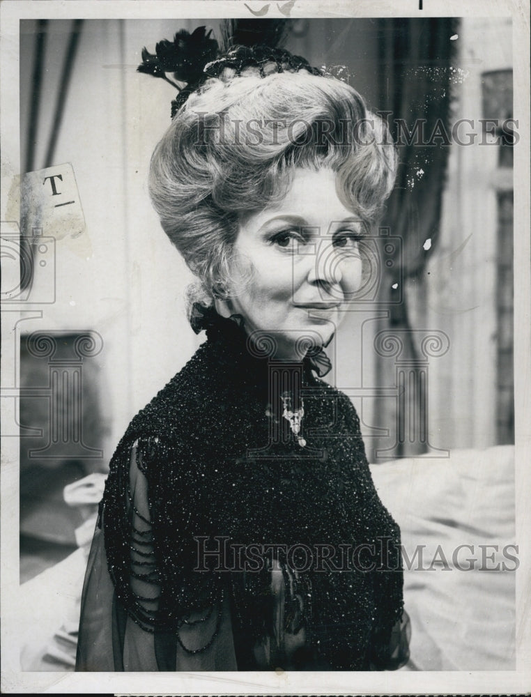 1968 Press Photo Actress Pamela Brown in &quot;The Admirable Crichton&quot; - Historic Images