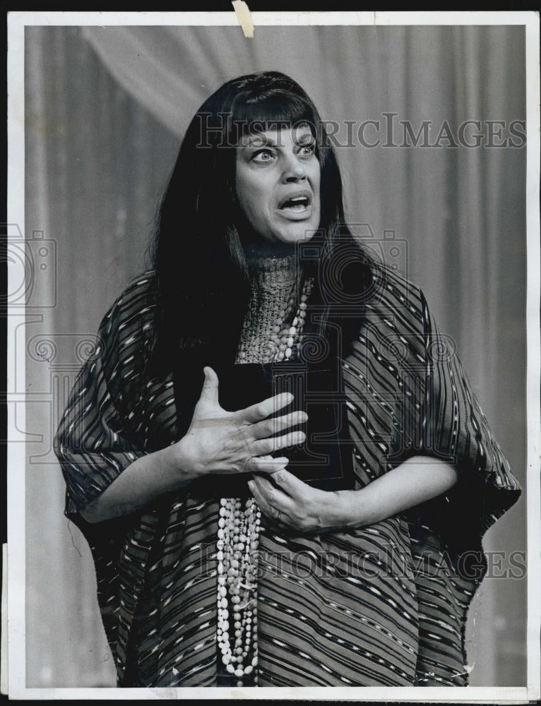 1968 Press Photo Actress Kaye Ballard &quot;Rowan &amp; Martin&#39;s Laugh In&quot; - Historic Images