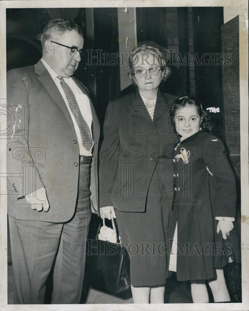 1961 Press Photo Custody Trial Donna Baker to Remain with Mr,Mrs Leo Baker - Historic Images