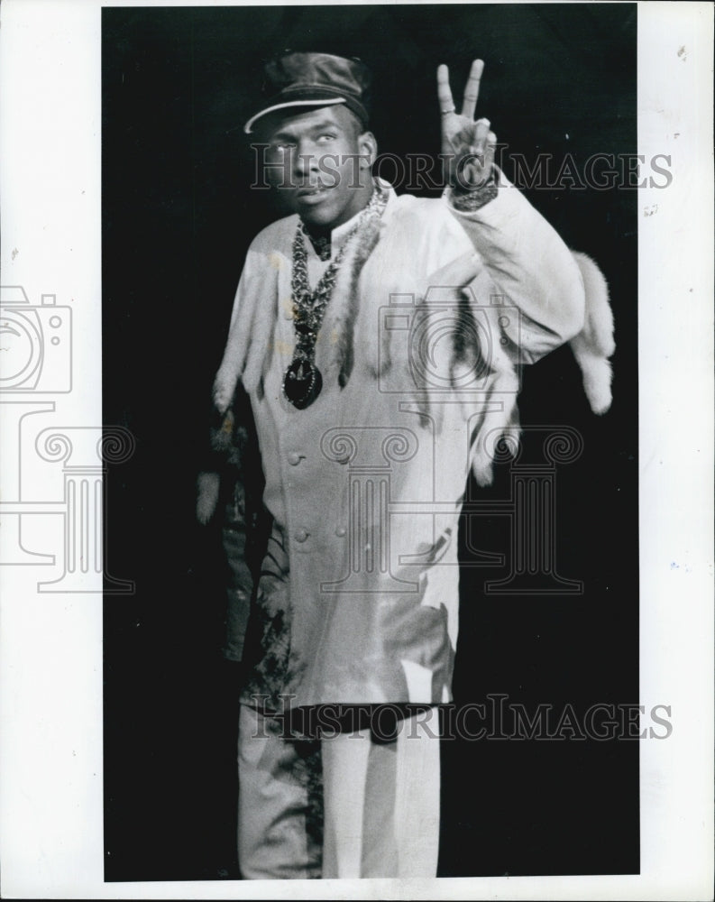 1989 Press Photo Bobby Brown ,Outstanding Pop/Rock Singer - Historic Images