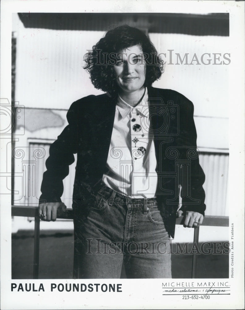 1990 Press Photo Comedian Paula Roundstone - Historic Images