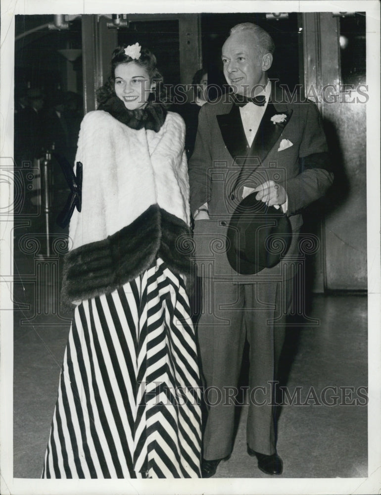 1941 Press Photo Tommy Manville and Dorothy Mercer. - Historic Images