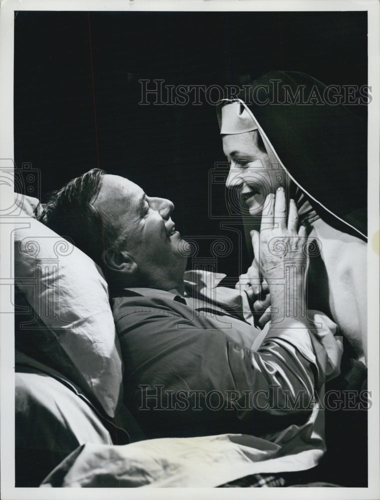 1962 Press Photo Piper Laurie, american actress plated as nun. - Historic Images