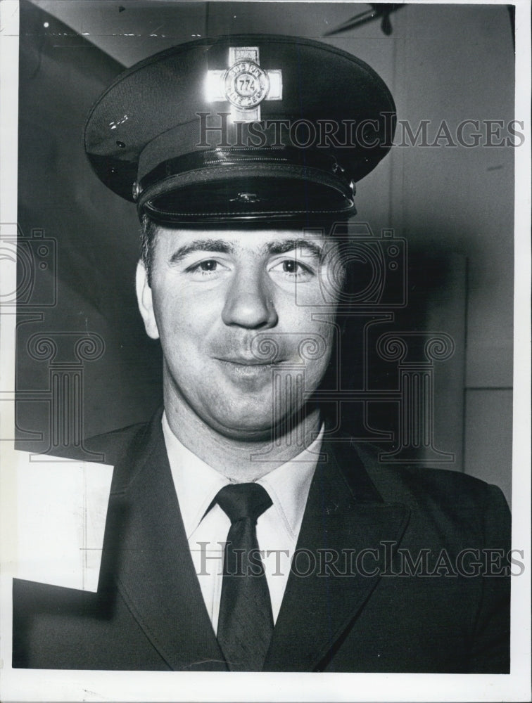 1969 Press Photo Firefighter Edward J. Cusack - Historic Images